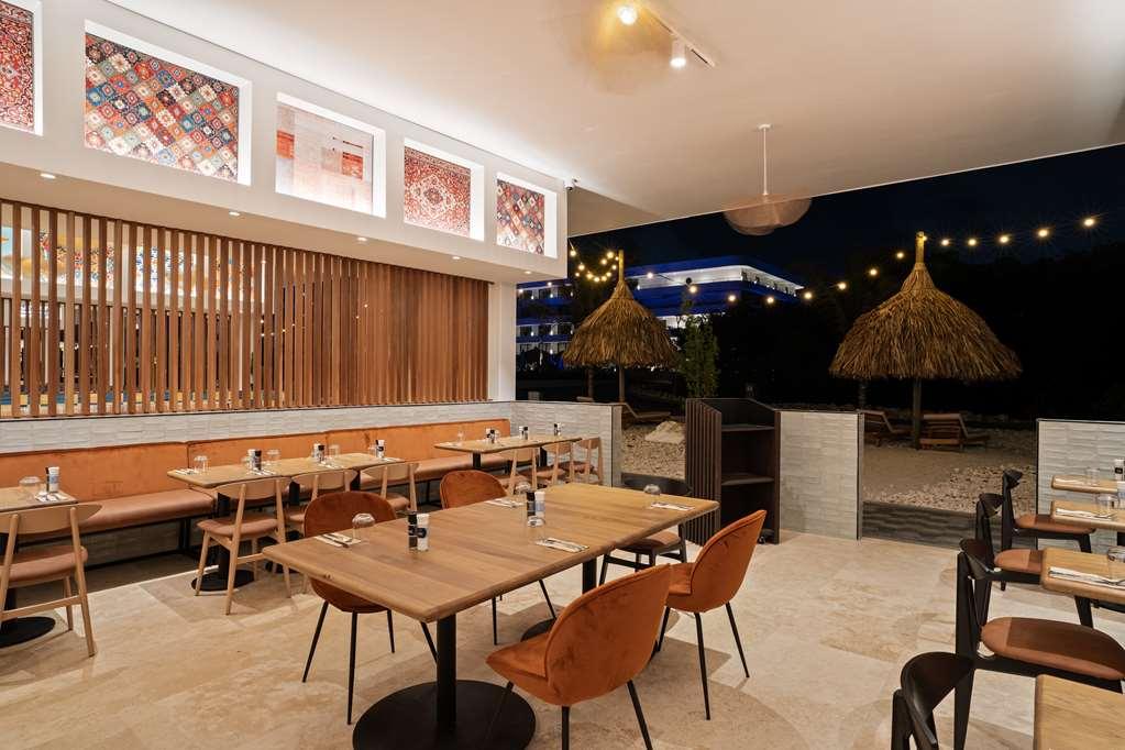 The Rif At Mangrove Beach Corendon All-Inclusive Curio Willemstad Restoran gambar