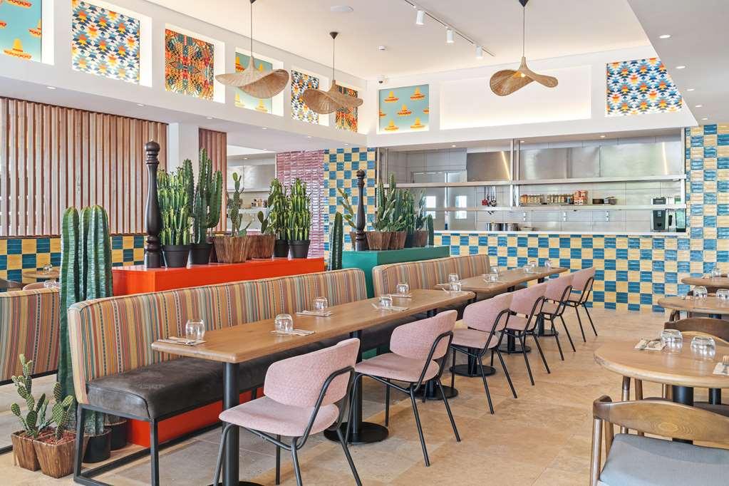 The Rif At Mangrove Beach Corendon All-Inclusive Curio Willemstad Restoran gambar